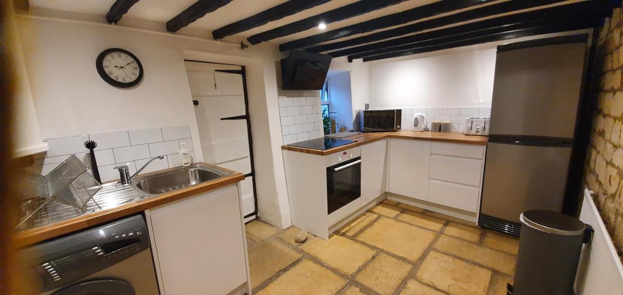 Quirky Cottage - Dogs Welcome Corsham Bagian luar foto